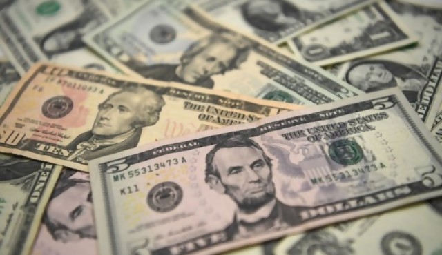 Dólar interbancario superó por primera vez los 38 pesos