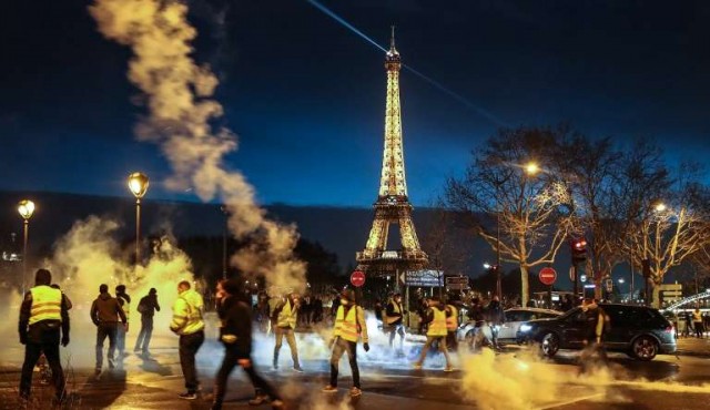 Baja la participación en protestas en Francia