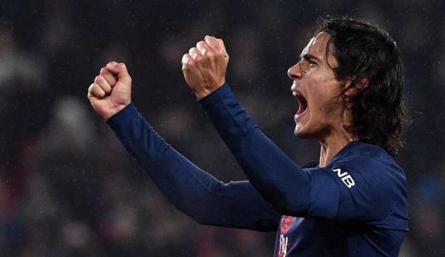 Tres de Cavani en goleada 9-0 del PSG