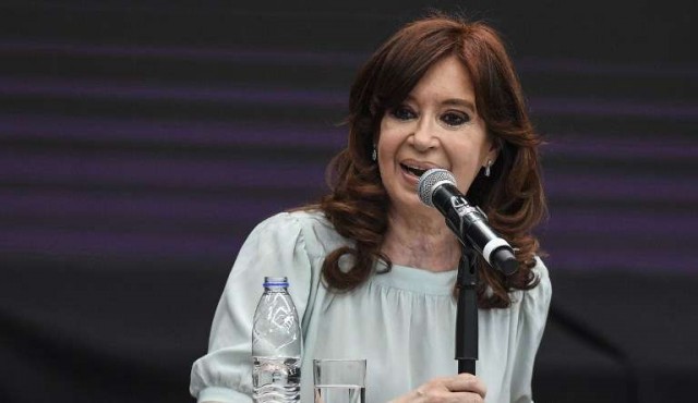 Cristina Fernández vuelve a ser citada por los “cuadernos de la corrupción”