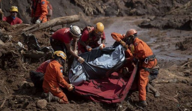 Desastre minero en Brasil deja diez ciudades afectadas por río contaminado