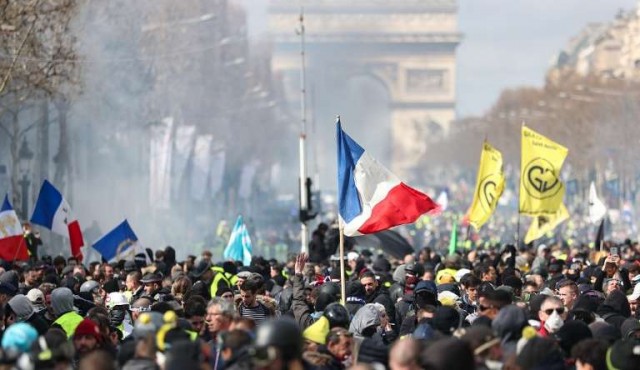 Los “chalecos amarillos”, indicadores de una sociedad francesa en crisis