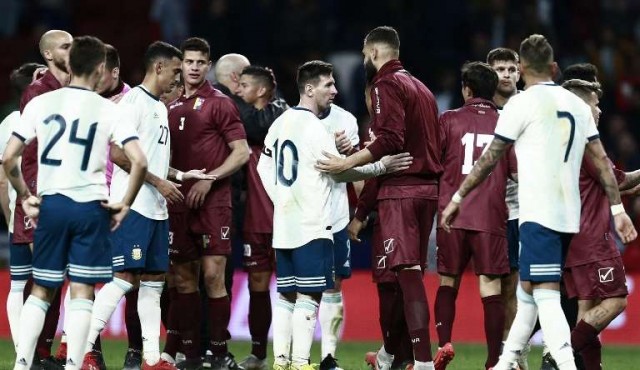 Venezuela estropeó la vuelta de Messi con Argentina