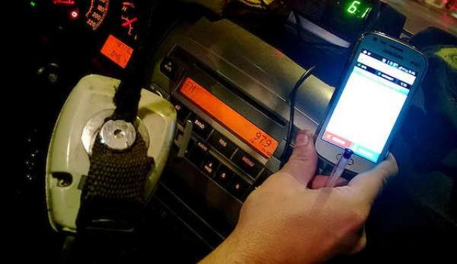 Intendencia hará obligatorio el uso del POS en los taxis