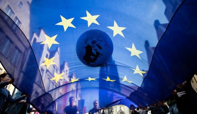Europa vive fin de semana electoral con atención centrada en partidos antisistema
