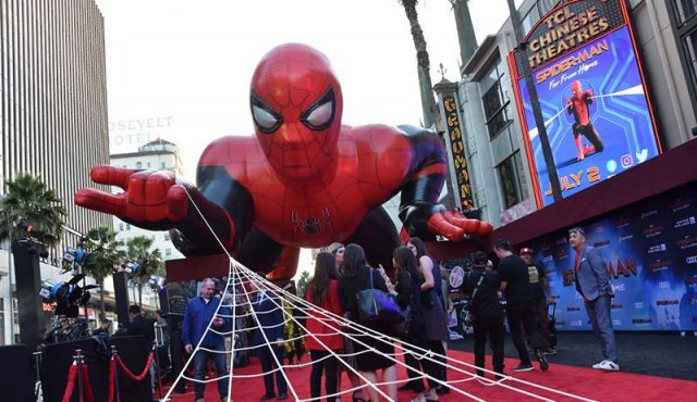 “Spider-Man” trepa a la punta de la taquilla de EE.UU.