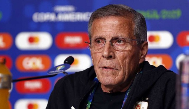 Periodistas deportivos expresaron “hondo malestar” con Tabárez
