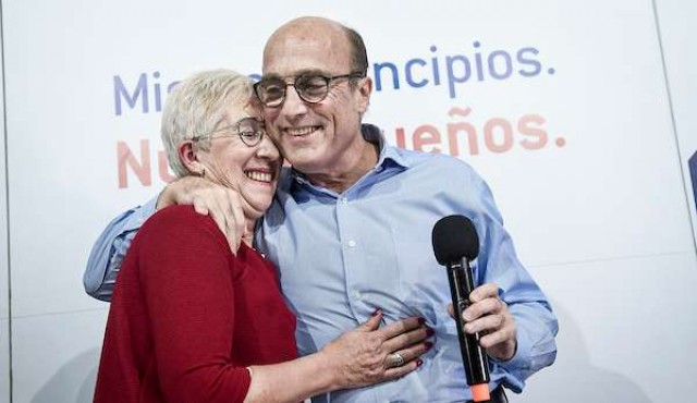 Plenario del FA proclamó fórmula Martínez-Villar, que enfrentará “la madre de todas las batallas”