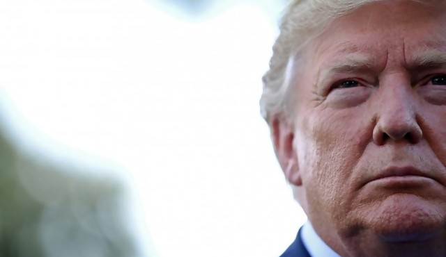 Tras tiroteos, Trump condena el supremacismo blanco pero evita mencionar las armas