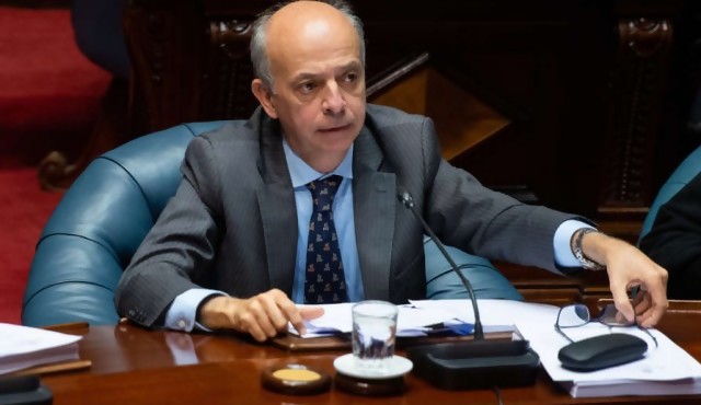 Frente Amplio no votó condena al régimen de Maduro en el Senado