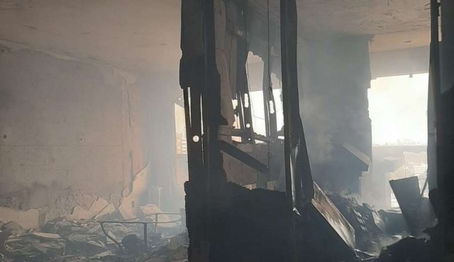 Incienso provocó incendio en edificio sobre Rambla Armenia