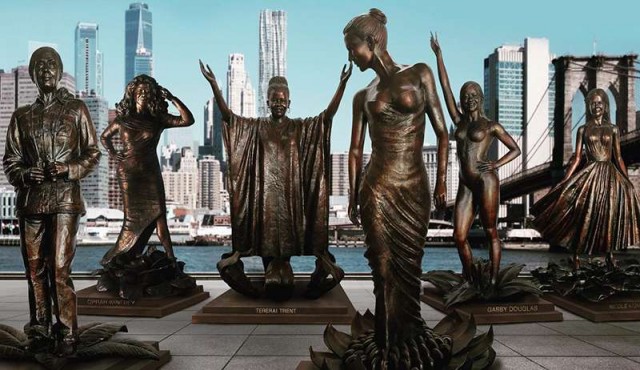 Develan estatuas de mujeres famosas en Nueva York en proyecto por equidad​