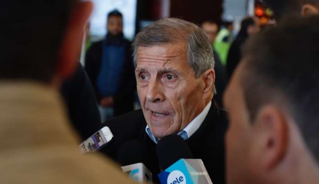 Tabárez: Pese a falta de estrellas, “las funciones tácticas están cubiertas”