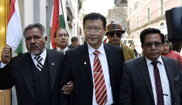 Candidato presidencial en Bolivia sugiere trato psiquiátrico para comunidad LGBT​