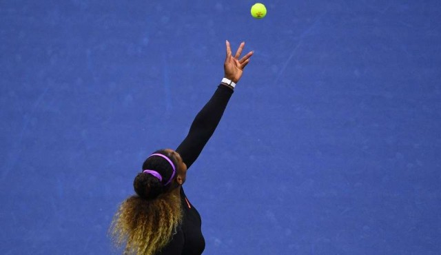 Serena disputa décima final del US Open contra canadiense de 19 años