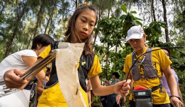 Lilly, de 12 años, la Greta Thunberg de Tailandia en guerra contra el plástico