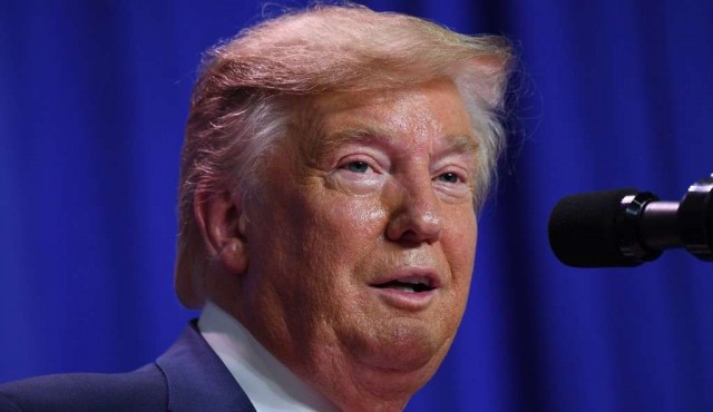 Trump ironizó sobre Greta Thunberg, “una joven muy feliz”