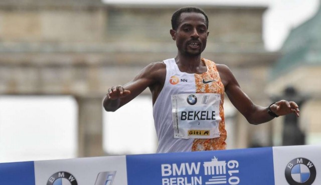 Bekele quedó a dos segundos del récord del mundo de maratón en Berlín