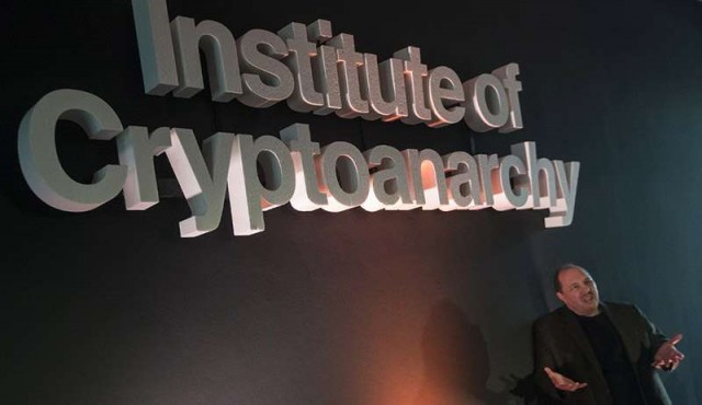Piratas informáticos quieren una “sociedad paralela” en la que se pague en bitcoines​