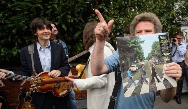 El mítico álbum de los Beatles “Abbey Road” encabeza nuevamente la lista de éxitos