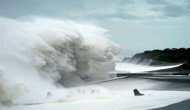 Japón: alerta máxima, dos muertos y deporte anulado por tifón Hagibis