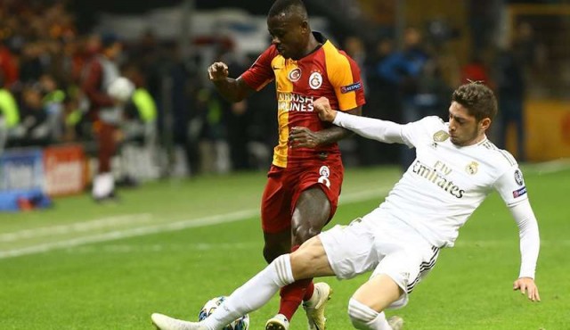 Muslera, un muro casi infranqueable; Valverde, despliegue incansable