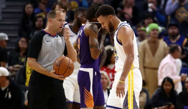 Warriors estiman tres meses de baja por lesión para Curry