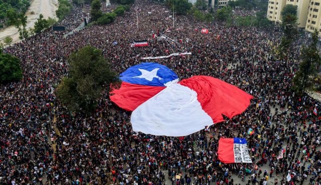 Recelo en Chile ante giro del Gobierno para cambiar la Constitución