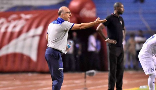 Coito cierra el 2019 con nota satisfactoria como entrenador de Honduras