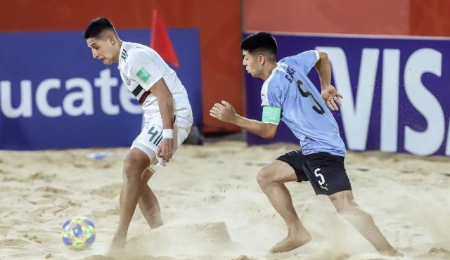 Uruguay debutó con victoria en la hora ante México en el Mundial de Fútbol Playa