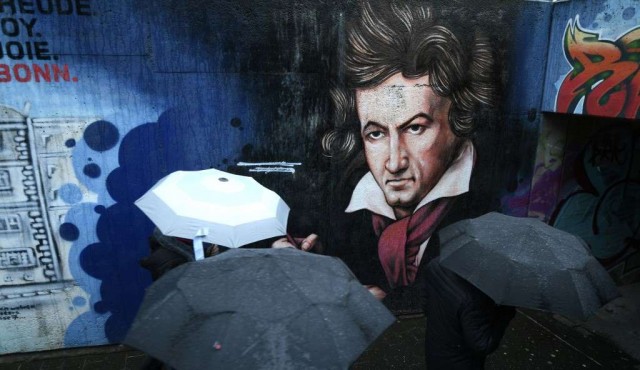Inteligencia artificial para completar una sinfonía inacabada de Beethoven