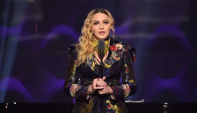 Madonna criticó a Trump por la “guerra que inventó con Irán”