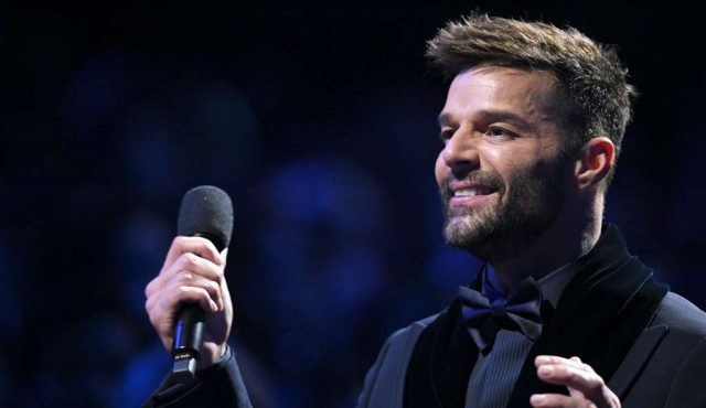 Ricky Martin apoya protestas y espera que Chile provoque un “efecto dominó”