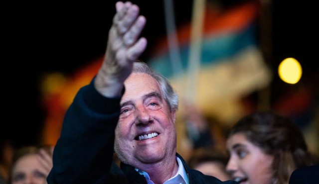 “Gracias compañero presidente”: el Frente Amplio homenajeó a Tabaré Vázquez