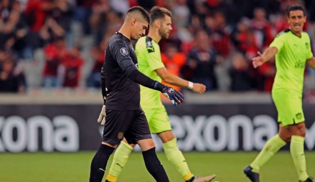 Peñarol cayó en su debut en la Libertadores