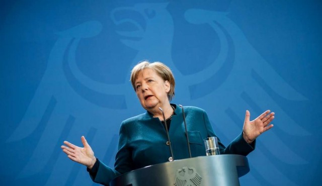 Merkel “se encuentra bien” en su casa, donde cumple cuarentena