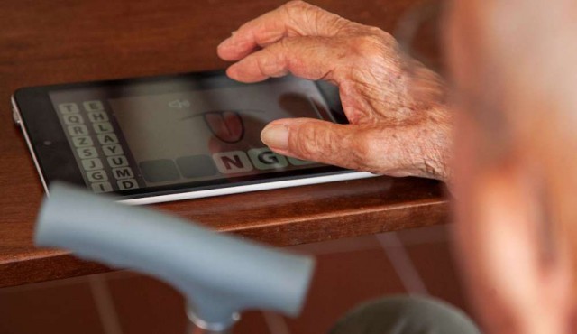 Ibirapitá crea red de voluntarios para facilitar el acceso a la tecnología de los mayores de 60