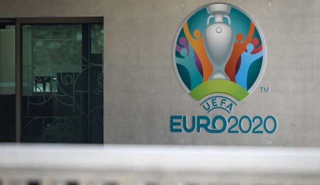 La Eurocopa se jugará en 2021 en las 12 sedes previstas inicialmente
