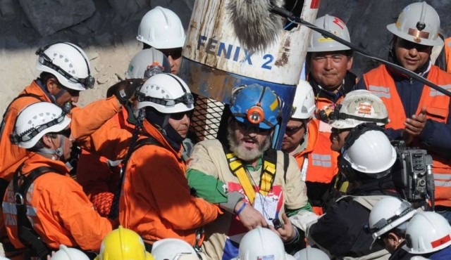 La lucha de los 33 mineros de Atacama por una indemnización