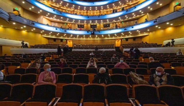 Función del Coro Nacional marcó la reapertura del Auditorio del Sodre