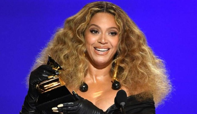 Beyonce hace historia, Taylor Swift triunfa y Megan Thee Stalion arrasa en los Grammy