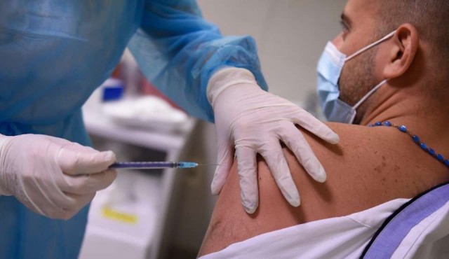 Las dudas sobre la vacuna contra el covid y las respuestas de los expertos
