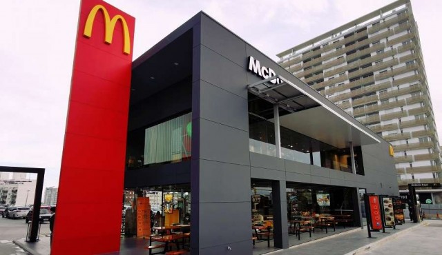 McDonald’s abrió un local en Plaza Italia Shopping