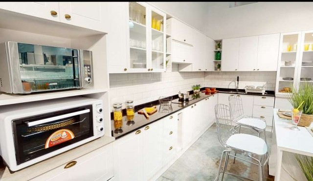 Divino presenta su propuesta de mobiliario para cocinas, una solución rápida y funcional para quienes buscan renovar el corazón de la casa