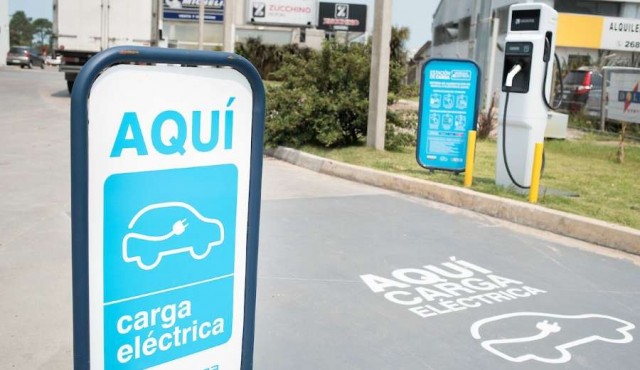 La importancia de que Uruguay empiece a pensar un futuro con autos eléctricos