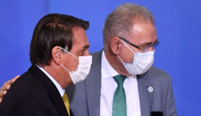 Ministro de Salud brasileño, parte de la comitiva en la ONU, tiene covid-19