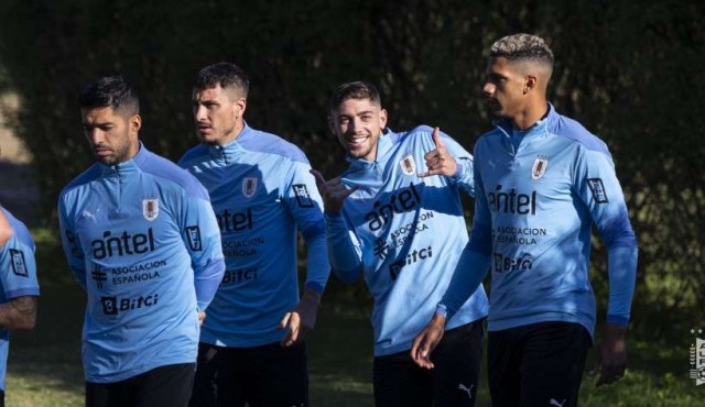 Uruguay enfrenta un partido clave ante Colombia