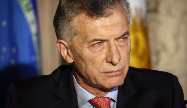 Macri regresa a Argentina previo a indagatoria por espionaje