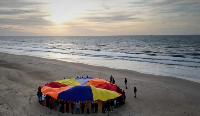 Car One brindó transporte para que niños de escuelas rurales conozcan el mar