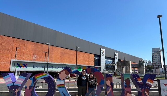 Tres cruces shopping presenta su concurso “Impactá con tu arte” para intervenir el Landmark YOAMOUY